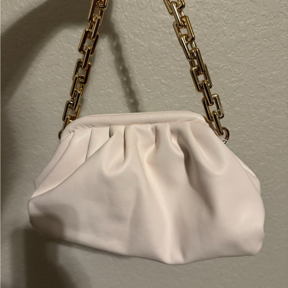 Elegant White Women's Bag with Gold Chain